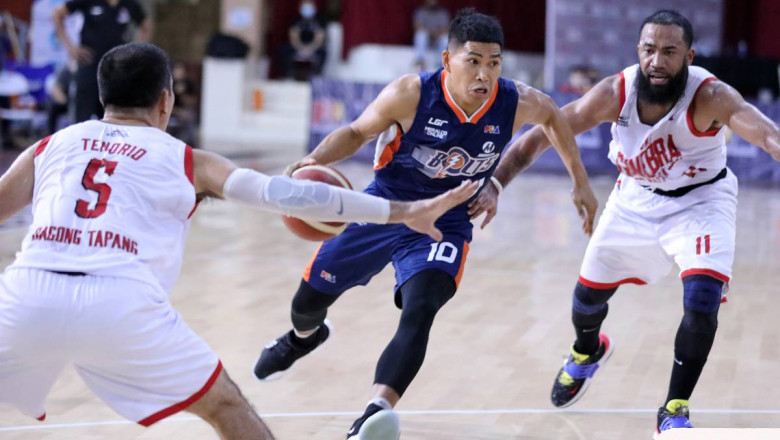 (VIDEO) Davaoeno Nard John Pinto signs  3-year-deal with Barangay Ginebra Kings