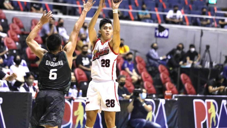 VIDEO: Lefty Davaoeno sharpshooter Allyn Bulanadi finds groove in 2nd PBA game with 10 points in 2022 Governor's Cup