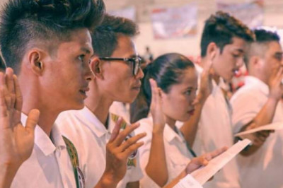 DepEd readies limited face-to-face graduation rites