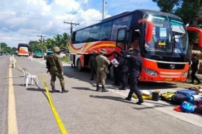 Military condemns Maguindanao bus bombing