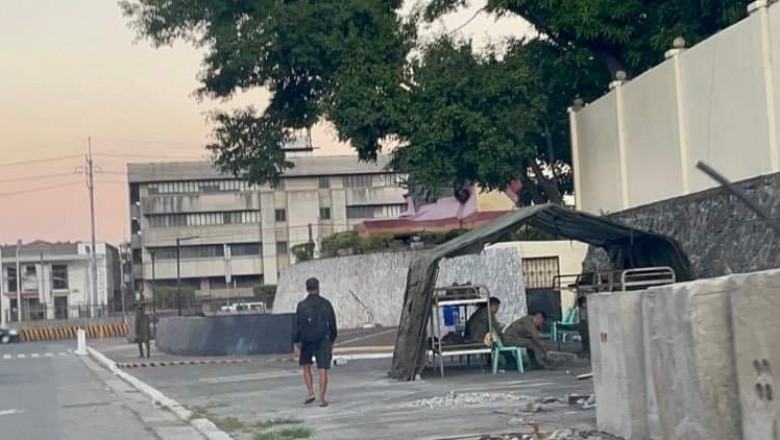 Pulis, militar, bantay-sarado sa people power moñument,Edsa Shrine
