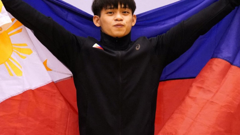 Caloy Yulo is most bemedalled Filipino athlete in Hanoi SEA Games