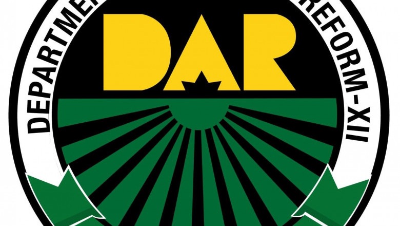 128 North Cotabato farmers receive land titles from DAR
