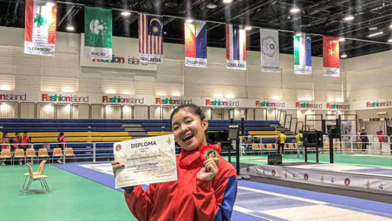 Pinay fencer wins 3 golds in  South East Asia Pacific Fencing Championships