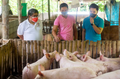 Aboitiz Group turnover livelihood kits to 23 beneficiaries in Cebu