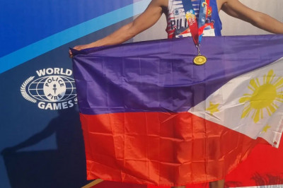 Davsur police honor colleague who won gold  medal in World Police and Fire Games 2022