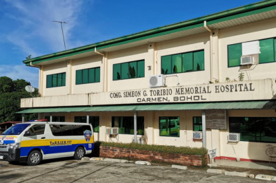 Pa dies, son hurt after tricycle hits carabao