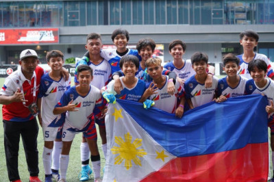 2 Davaoenos reinforce Makati FC get 3rd place in  Singapore football tourney