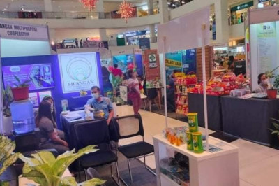 Coop trade fair showcases local products