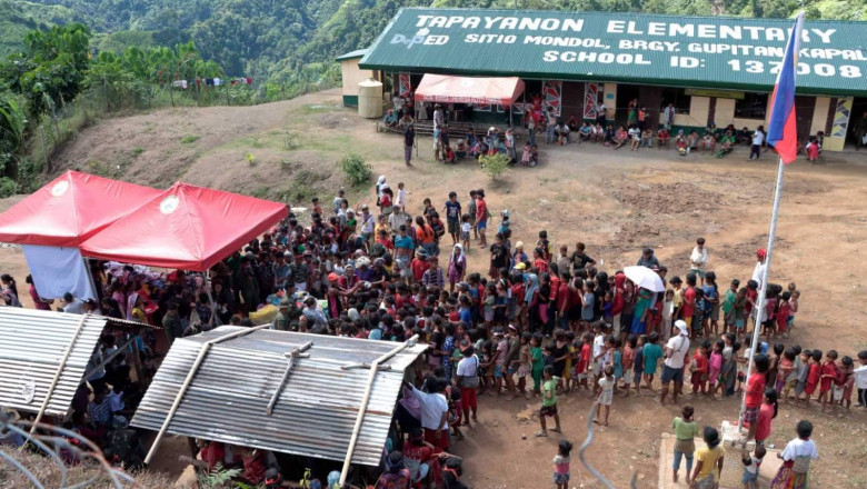 200 tribal families in Kapalong sitio benefit from military’s outreach program