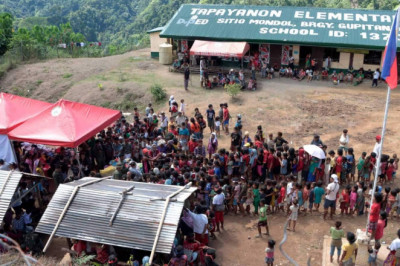 200 tribal families in Kapalong sitio benefit from military’s outreach program
