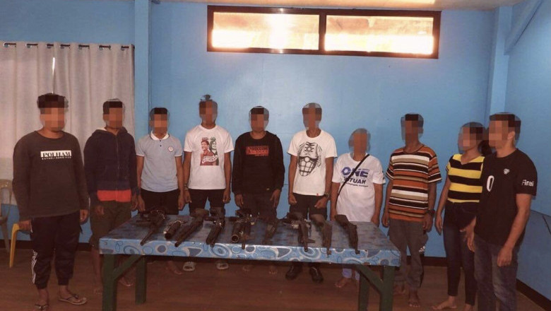 Top NPA leader, 9 others surrender in Northern Mindanao