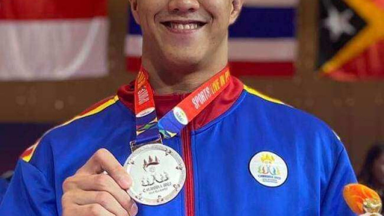 Davaoeno gets silver in wrestling in SEA Games