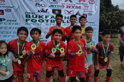 DC's Crocs FC wins football tournament in Valencia City, Bukidnon