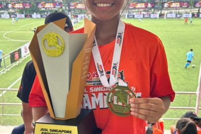 Davaoeno part of  PH football team winning the  Singapore football tournament