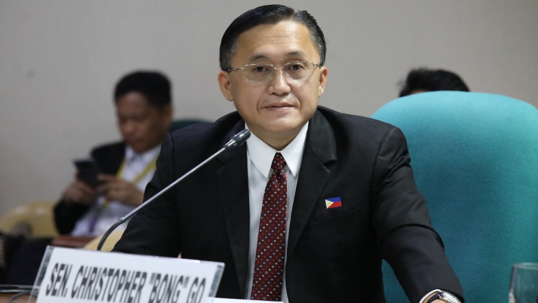 Sen. Bong Go hails new law waiving college exam fees for qualified top students
