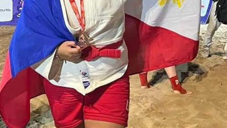 Davaoena Sydney Sy-Tancontian and Jeniva Consigna win bronze medals at 2024 World Beach SAMBO