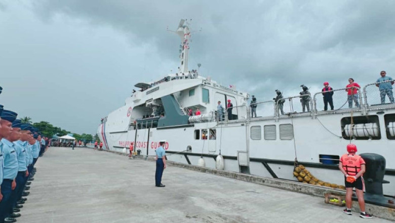 Coast Guard sends off BRP Gabriela Silang for Indonesia port visit