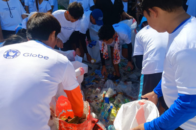Globe joins collective effort to protect the shores of Sarangani