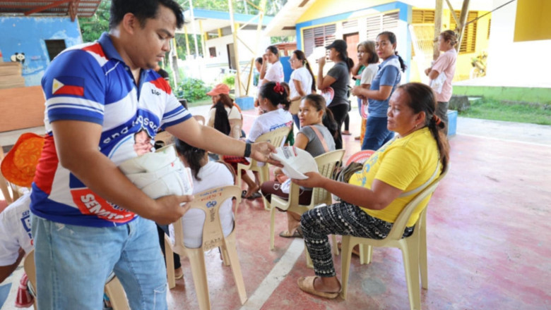 Senator Bong Go backs shelter repair efforts for earthquake-affected families in Davao Oriental