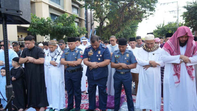 Muarip joins Eid al-Fitr Congressional Prayer; Strengthens unity across faiths