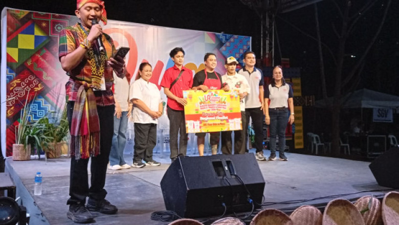 Daily Croissant bags URC Flour’s ‘Sugod Bakery Caravan’ Davao Leg Plum